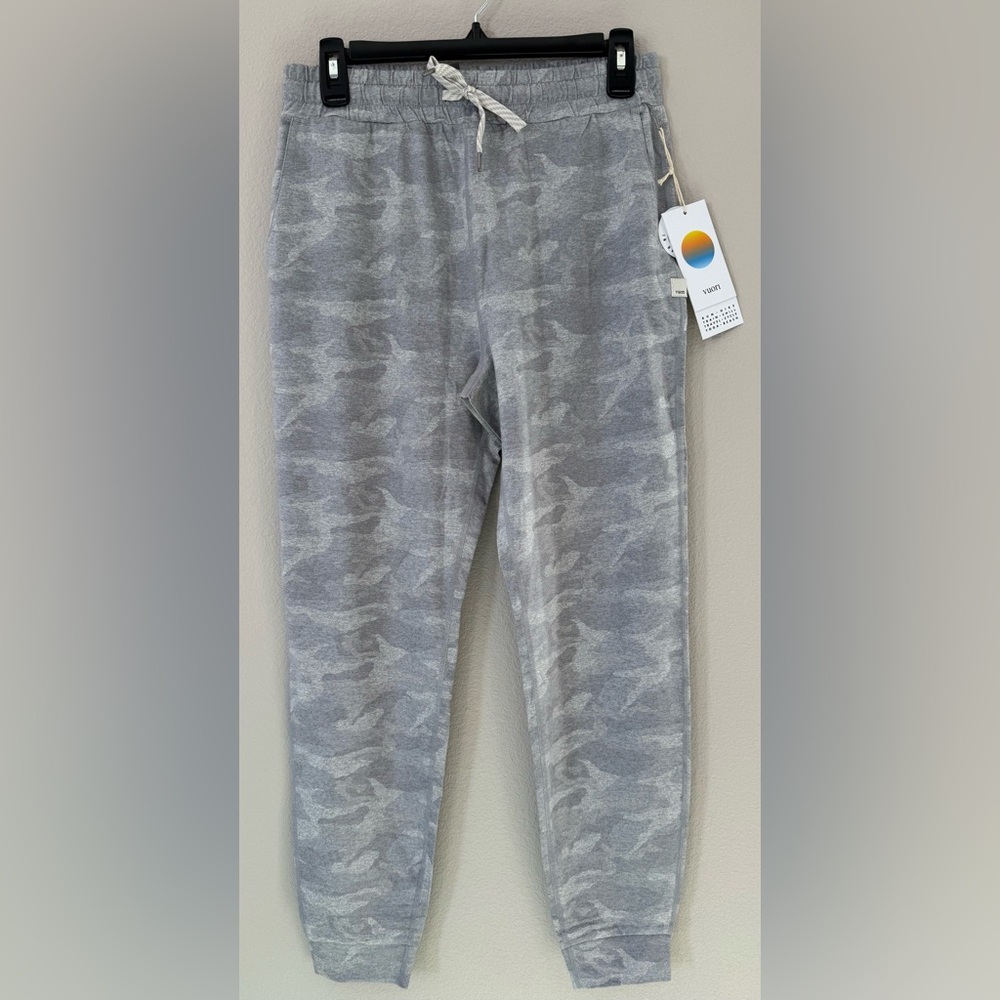Vuori Light Gray Camo Joggers
